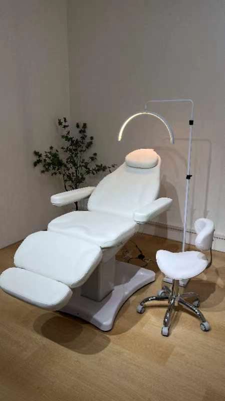 Treatment Bed - Image 3