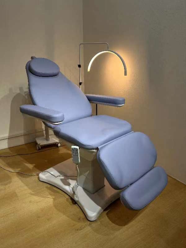 Treatment Bed - Image 6